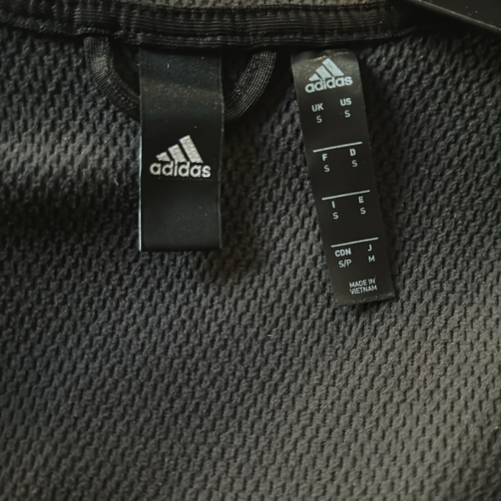 Adidas Universal Lightweight Jacket - Picture 6 of 7